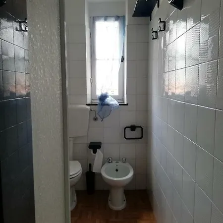 Lägenhet La Tana Di Max La Spezia